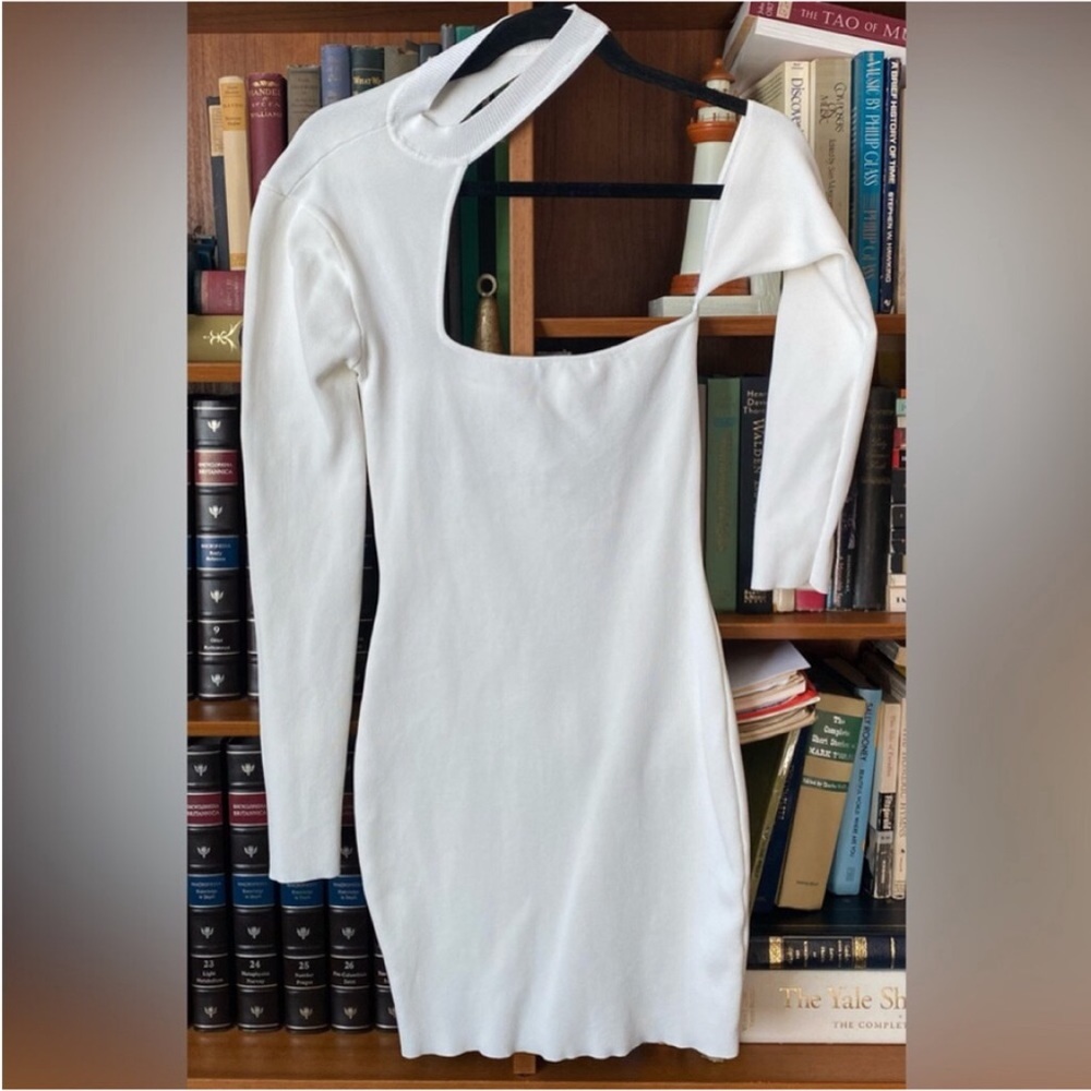 SUPERDOWN Kattie Cut Out Dress in White - M - Picture 2 of 9